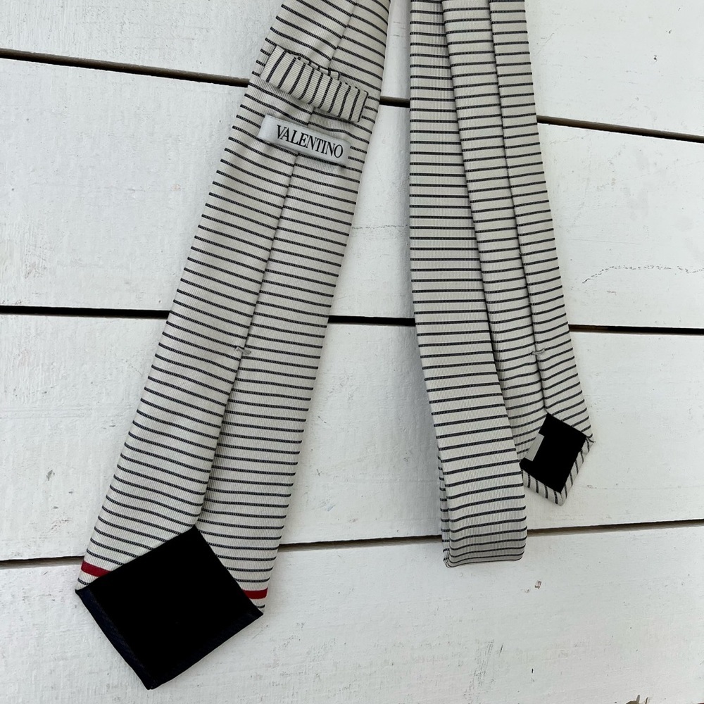 👔VALENTINO~Mens Tie👔